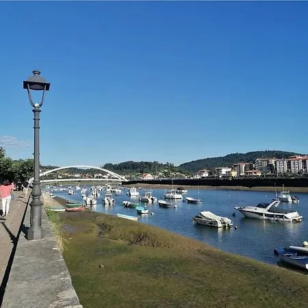 Casa Con Vistas Al Paisaje Y Encanto En El Corazon Del Pais Vasco,espana * Mungia