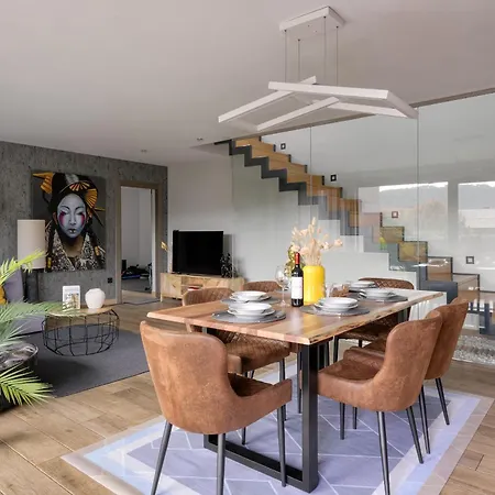 Casa Con Vistas Al Paisaje Y Encanto En El Corazon Del Pais Vasco,espana * Mungia